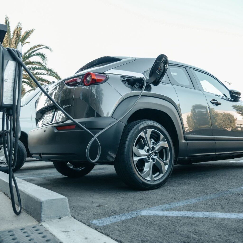 Mój Elektryk 2025: Najlepsze modele samochodów do 200 000 zł